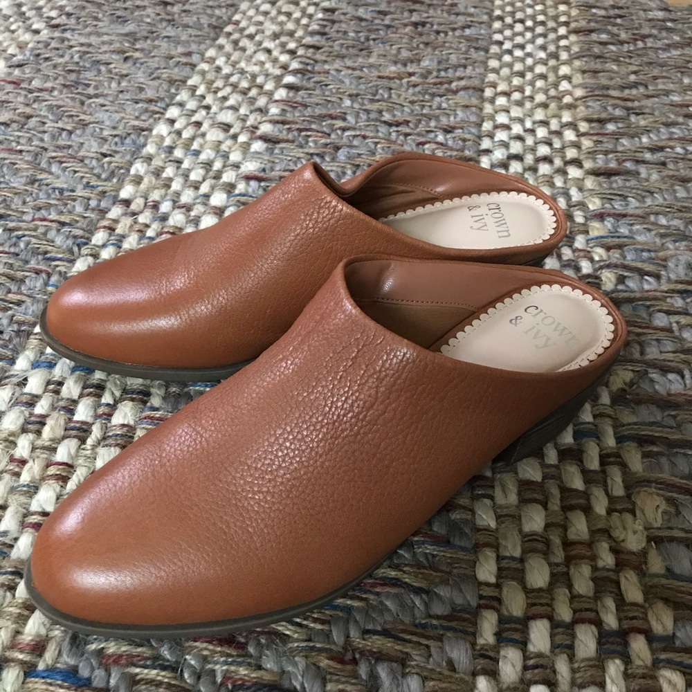 Crown and Ivy mules